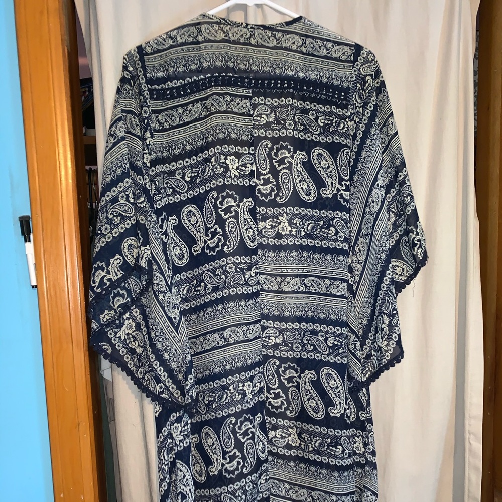 Long kimono - Picture 2 of 2